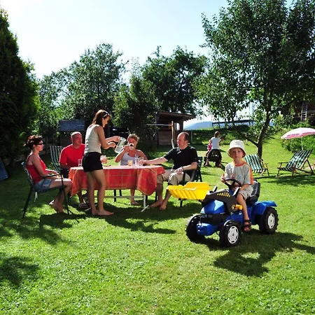 Daire Biobauernhof Schuster *